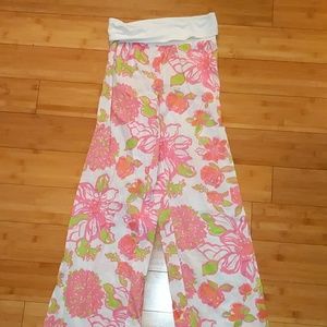 Lilly Pulitzer Pants - Lilly Pulitzer wide leg lounge pants flower print Lilly Pulitzer Pants - Lilly Pulitzer wide leg lounge pants flower print